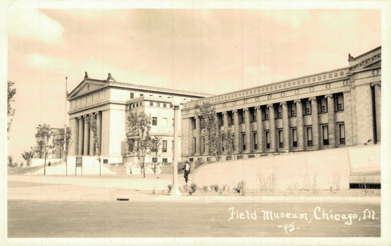 USA Field Museum Chicago RPPC 05.62 