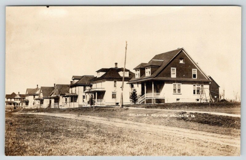 Brooklyn Iowa~Oklahoma Addition~Bungalows & American Square Homes~c1910 RPPC 