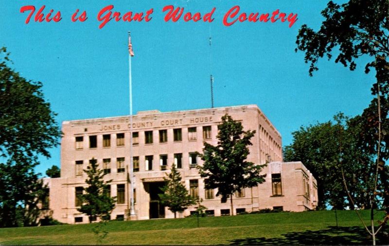 Iowa Anamosa Jones County Court House