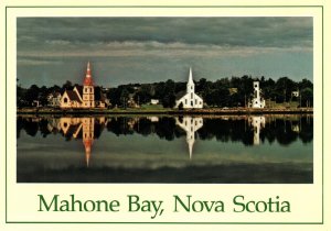 CONTINENTAL SIZE POSTCARD MAHONE BAY NOVA SCOTIA CANADA