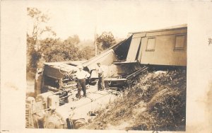 H77/ Interesting RPPC Postcard c1910 Train Wreck Disaster Railroad Cars 144