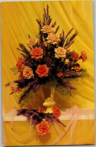 Rose Bouquet, California Artificial Flower Co Providence RI Vtg Postcard B17