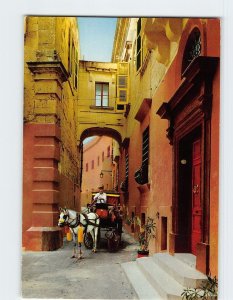 M-178193 Typical Narrow Street Mdina Malta