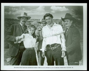 Movie Still, Pursued, Robert Mitchum, Teresa Wright; American International