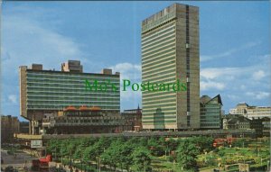 Lancashire Postcard - Manchester Piccadilly Plaza. Used Postcard - RS28361