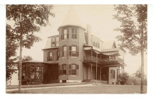 VT - Randolph.  R.A. Huse Residence ca 1907  RPPC