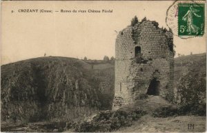 CPA CROZANT - Ruines du vieux Chateau Feodal (121779)