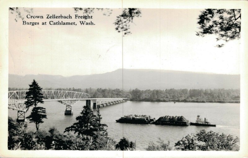 USA Crown Zellerbach Freight Barges at Cathlamet Washington 03.32