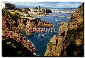 Postcard Modern Napoule beach Vue Generale on the Beach and Chateau