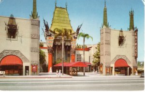 PC6227  GRAUMAN'S CHINESE THEATRE, HOLLEYWOOD, CA