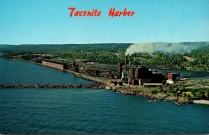 Minnesota Lake Superior North Shore Taconite Harbor