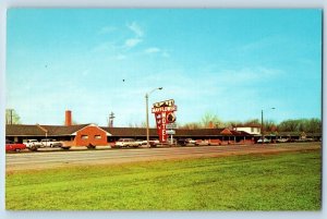 Detroit Michigan MI Postcard Mayflower Motel Exterior View Street c1960 Vintage