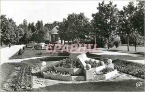 Modern Postcard Vittel Grande Source view The Gardens