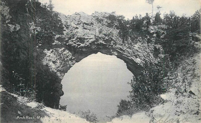 Michigan Mackinac Arch Rock Rotograph #D7517 Postcard 22-8405