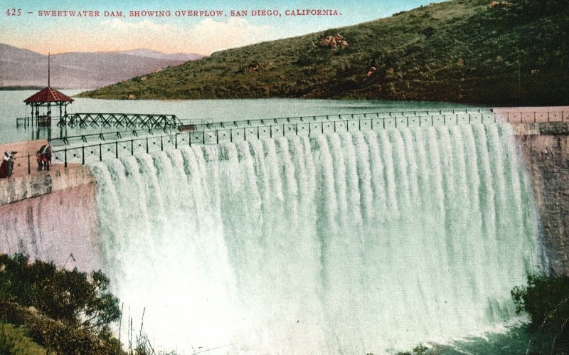 Vintage Postcard 1910's Sweetwater Dam Showing Overflow San Diego California CA