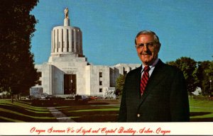 Politicians Oregon Governor Vic Atiyeh