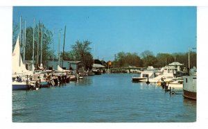 Canada - ON, Kingsville. Cedar Island Marina