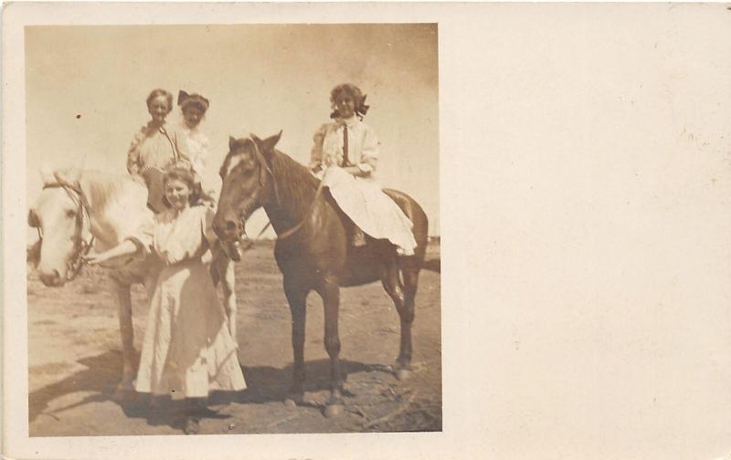 F27/ Hereford Texas RPPC Postcard 1908 Horses Pretty Girls