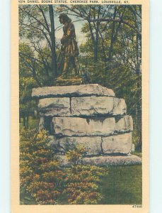 Unused Linen MONUMENT SCENE Louisville Kentucky KY F2061