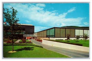 Postcard NY The Corning Glass Center Corning New York