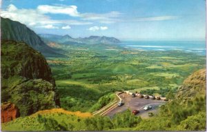 Postcard Hawaii - Nuuanu Pali and advertisement Bozzani Motors Los Angeles