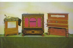 Music Postcard - 2 Hurdy Gurdys, Bacigalupi Small Mon-Key Organ - Florida TZ7750