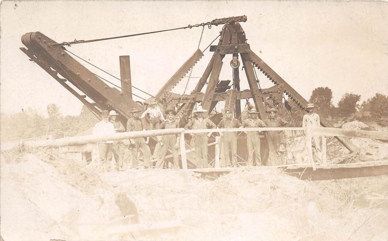 D4/ Occuptional Worker RPPC Postcard c1910 Crane Boom Overalls 11