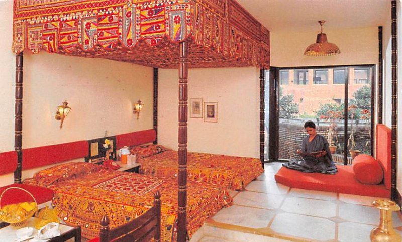 Indian Room, Mughal Sheraton Agra India Unused 