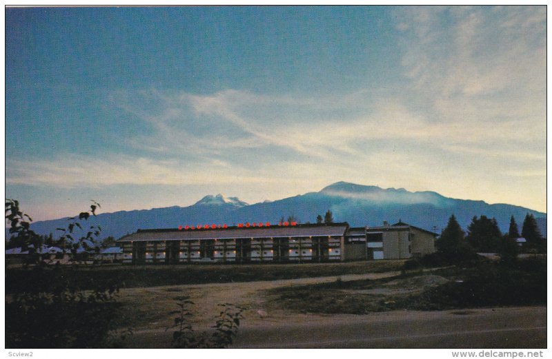 Exterior,  Columbia Motor Inn,  Revelstoke,  B.C.,   Canada,  40-60s