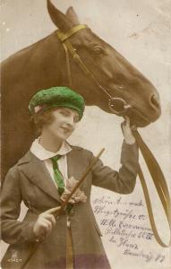 Pretty lady with her horse Nice old vintsge German postcard