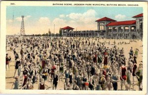Postcard BEACH SCENE Chicago Illinois IL AM5676