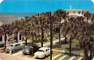 Daytona Beach, FL Florida  OCEAN VILLA HOTEL 50's Cars ROADSIDE Chrome Postcard