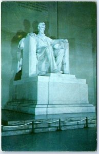 Postcard - Lincoln Statue, Lincoln Memorial, Washington, D. C.