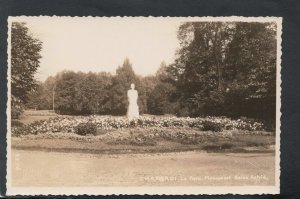 Belgium Postcard - Charleroi - Le Parc Monument - Reina Astrid     T9217