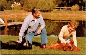 Vtg Ronald Reagan & Nancy Petting Dogs Rancho del Cielo California CA Postcard