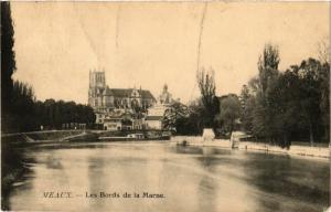 CPA MEAUX - Les Bords de la MARNE (249808)