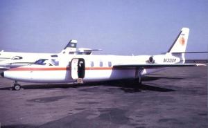 National Airlines - Commander 1121 - Watch Us Shine 