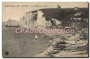 Postcard Old Etretat General view of the Beach