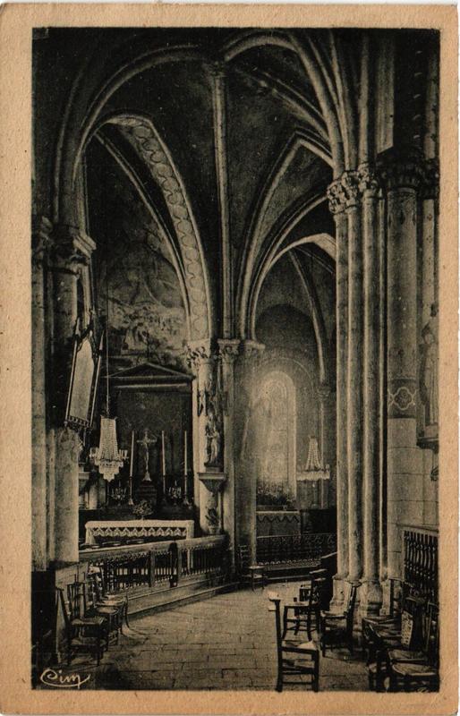 CPA St-Pourcain sur Sioule Interieur de l'Eglise, Chapelle St-Joseph (683051)