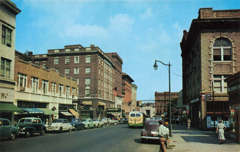 New Britain CT West Main Street Burritt Hotel & City Hall Old Cars Bus Postcard