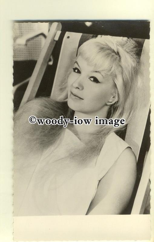 b0625 - Film Actress - Marina Vlady - postcard