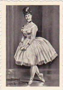 GARBATI CIGARETTE CARD FAMOUS DANCERS NO 35 LINDA