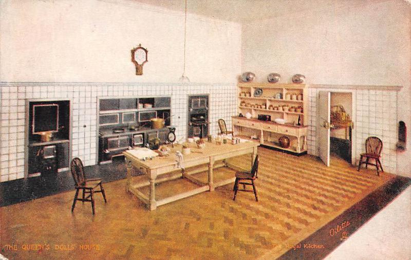 the queens dolls house