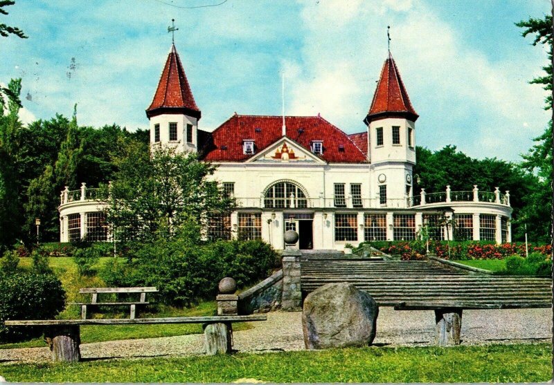 Aarthus Restaurant Varna Stendeers Forlag Farvefoto Caste Foreign Postcard Vtg 