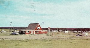 Postcard  View of Brave Bull Motor Kamp in Stamford, S.D.      R6