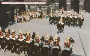 VINTAGE POSTCARD CHANGING THE GUARD AT WHITEHALL LONDON 1965