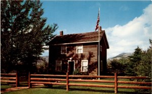 Buffalo Bill Cody Wyoming boyhood home museum American West Native Amer postcard