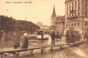 BR73667 tramway  chariot  luzern hochwasser juni 1910 flood switzerland