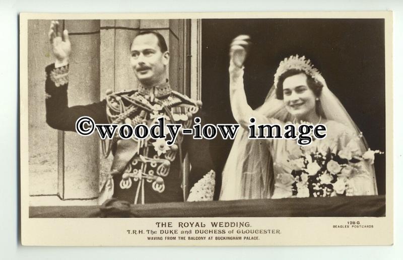 r0740 - Duke & Duchess of Gloucester on their Wedding Day - postcard