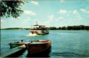 Winona Queen Paddle Boat, Speedboats Winona Lake IN Vintage Postcard H48